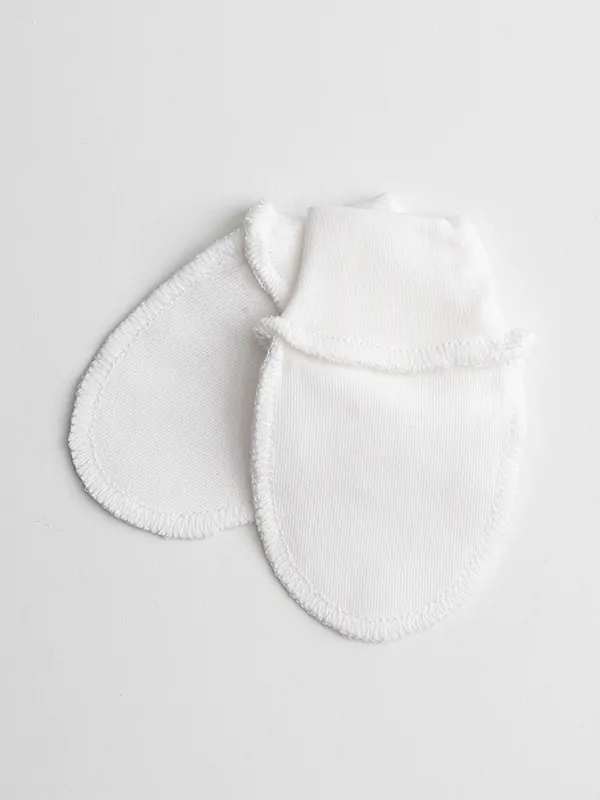 Set Cadou Nou-Născut 10 Piese Alb – Trusou Maternitate 7 Set Cadou Nou-Născut 10 Piese